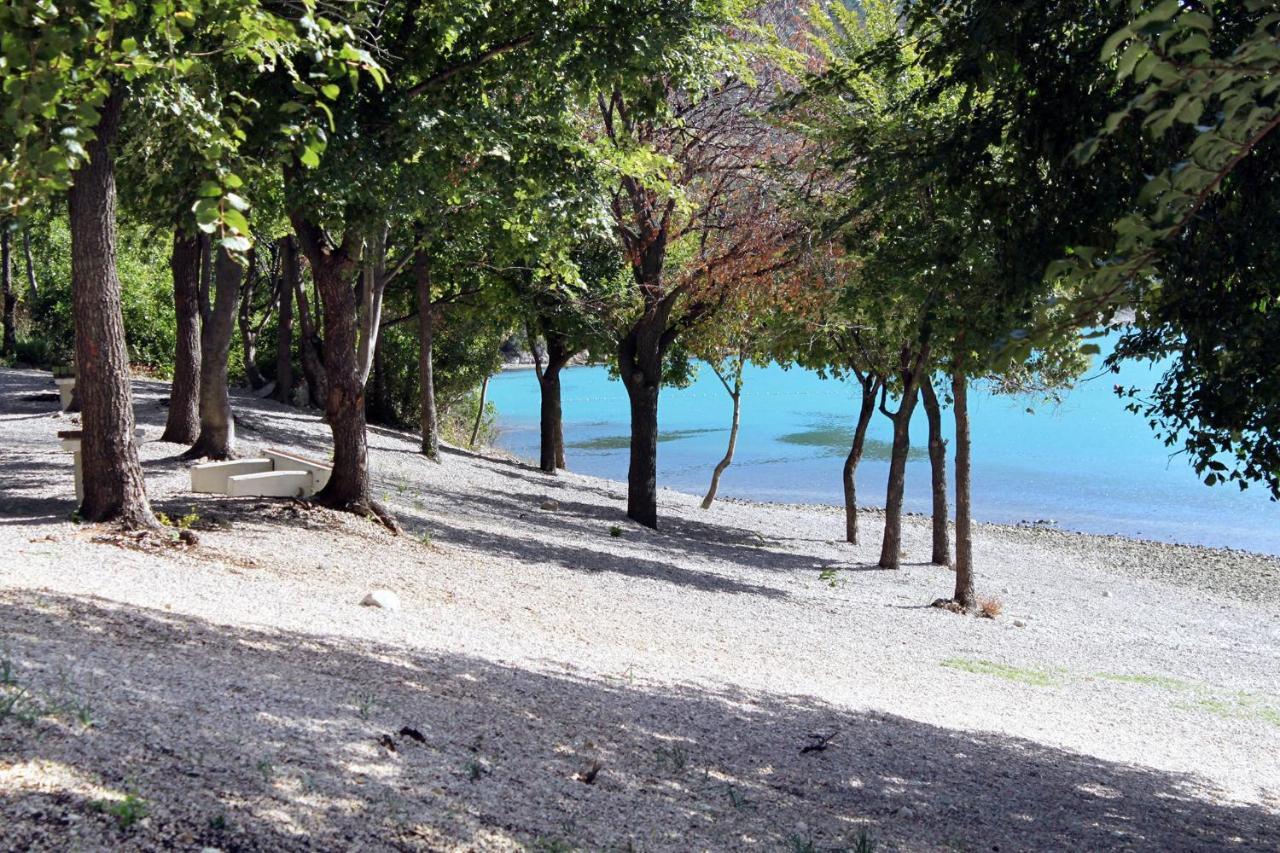 Family Friendly Apartments With A Swimming Pool Cepic, Central Istria - Sredisnja Istra - 11636 Zatka Cepic Εξωτερικό φωτογραφία